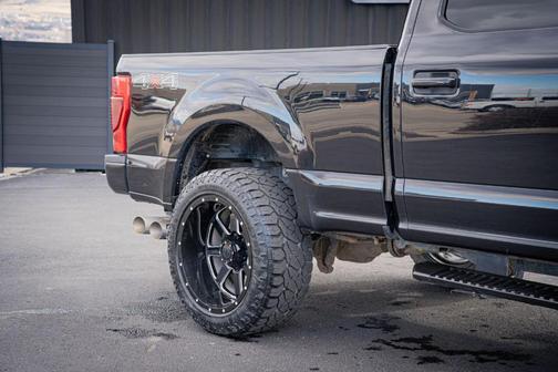 Black Metallic 2020 Ford F-250 XLT