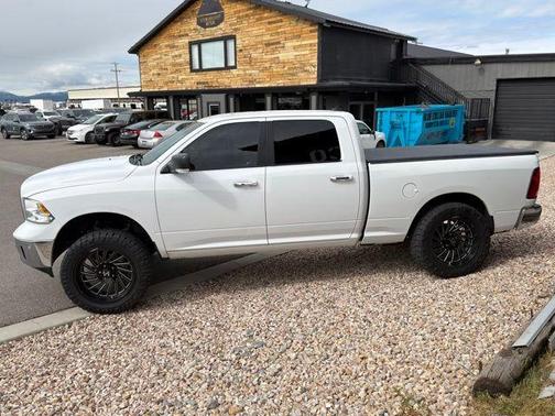 Bright White Clearcoat 2014 RAM 1500 SLT