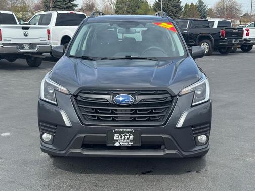 Magnetite Gray Metallic 2022 Subaru Forester Premium