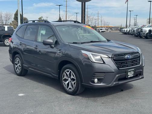 Magnetite Gray Metallic 2022 Subaru Forester Premium