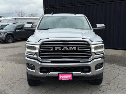 Bright White Clearcoat 2022 RAM 2500 Laramie