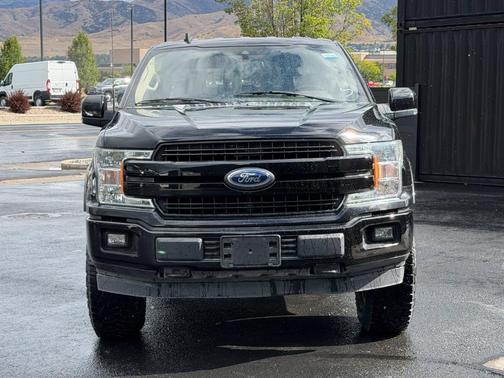 Black Metallic 2019 Ford F-150 Lariat