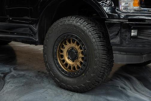 Black Metallic 2019 Ford F-150 Lariat