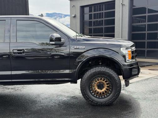 Black Metallic 2019 Ford F-150 Lariat