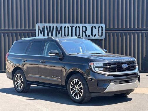 Black Metallic 2025 Ford Expedition Platinum