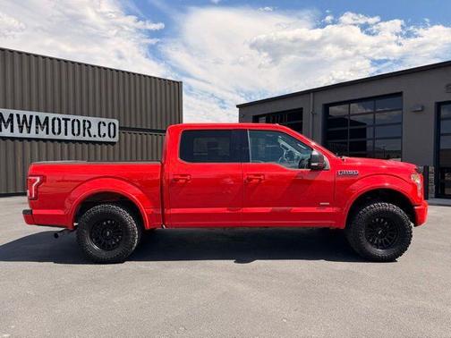 Red 2016 Ford F-150 XLT