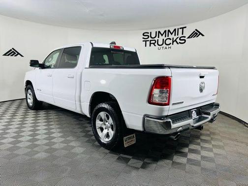 Bright White Clearcoat 2022 RAM 1500 Big Horn