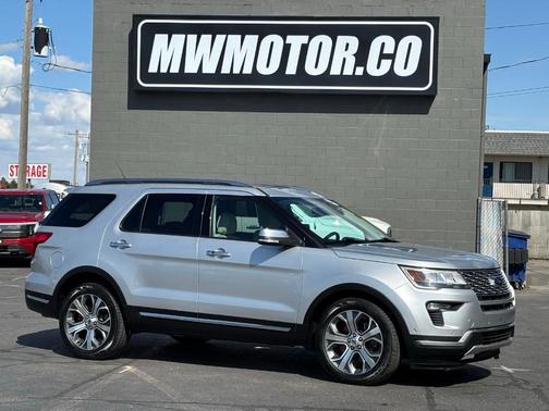 Ingot Silver 2018 Ford Explorer Platinum