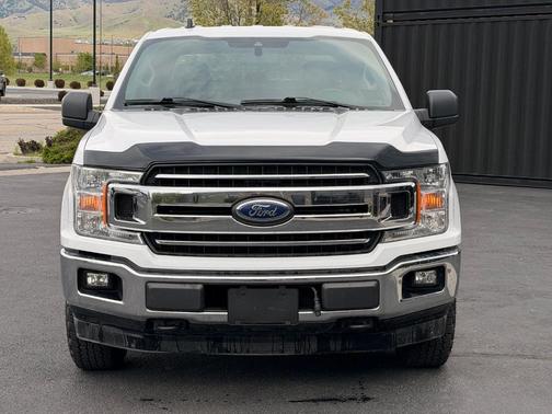 White 2020 Ford F-150 XLT