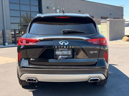 Black Obsidian 2020 INFINITI QX50 ESSENTIAL