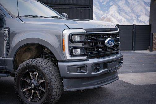 Carbonized Gray Metallic 2023 Ford F-250 Lariat