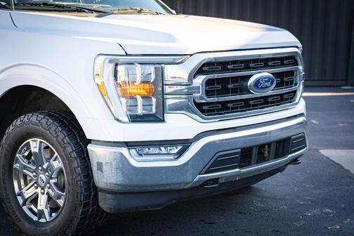 Oxford White 2023 Ford F-150 XLT