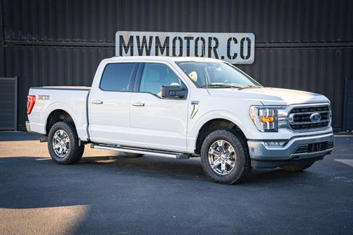 Oxford White 2023 Ford F-150 XLT