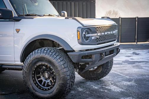 White 2024 Ford Bronco Badlands