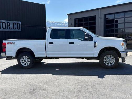 White 2020 Ford F-250 XLT