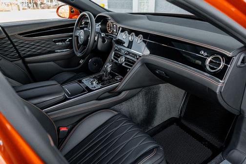 2021 Bentley Flying Spur V8