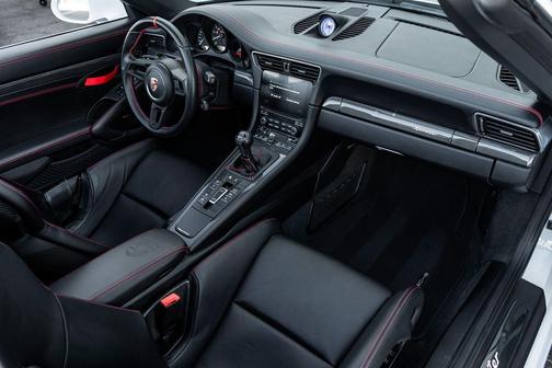 2019 Porsche 911 Speedster