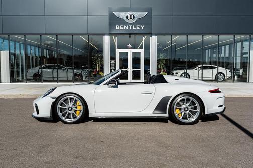 2019 Porsche 911 Speedster