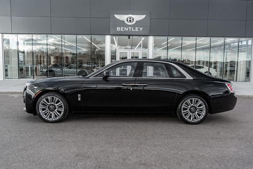 2022 Rolls-Royce Ghost Base