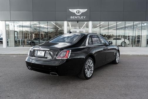 2022 Rolls-Royce Ghost Base