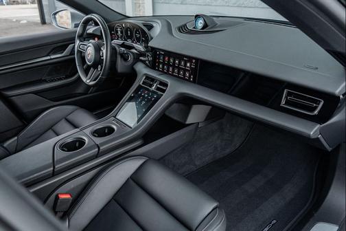 2025 Porsche Taycan Base