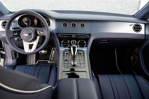 Breeze 2026 Bentley Continental GT Base