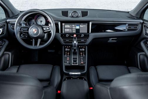 2023 Porsche Macan S