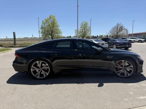 2022 Audi RS 7 4.0T