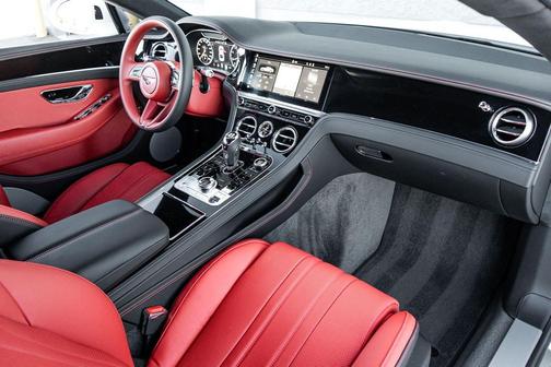 Glacier White 2023 Bentley Continental GT Base