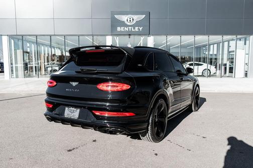 2021 Bentley Bentayga V8
