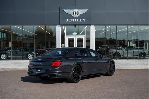 2025 Bentley Flying Spur Speed