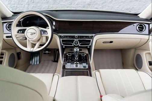 2026 Bentley Flying Spur 
