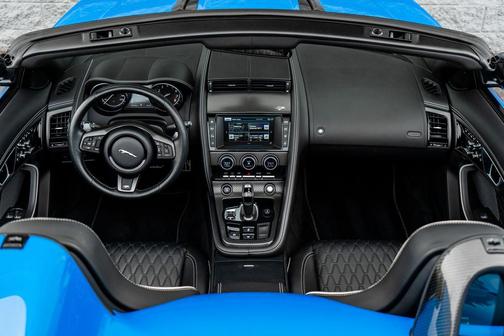 2016 Jaguar F-TYPE Project 7