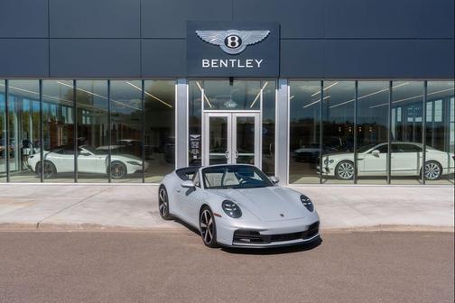 2025 Porsche 911 Carrera