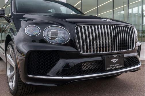 2023 Bentley Bentayga