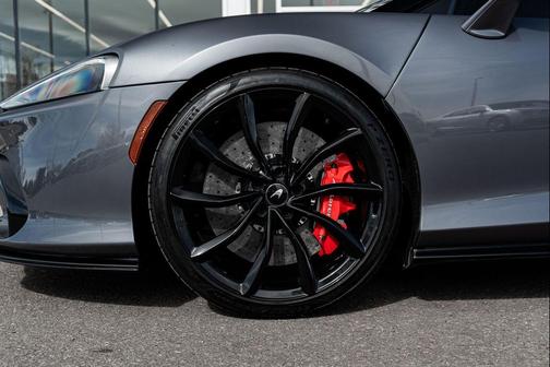 2025 McLaren GTS Performance