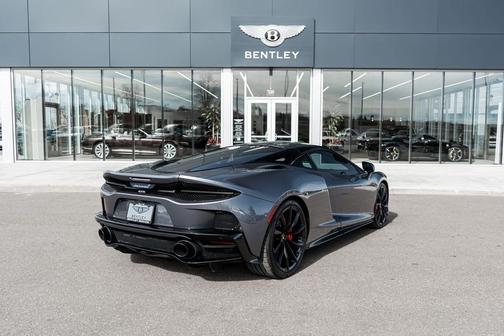 2025 McLaren GTS Performance