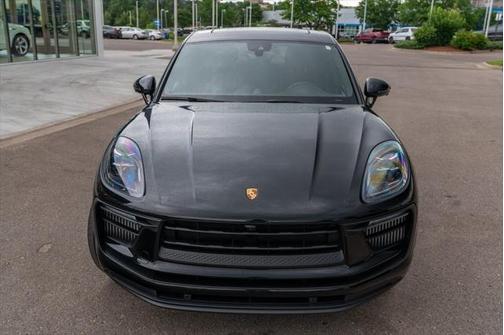 2022 Porsche Macan Base