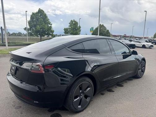 2022 Tesla Model 3 Standard Range