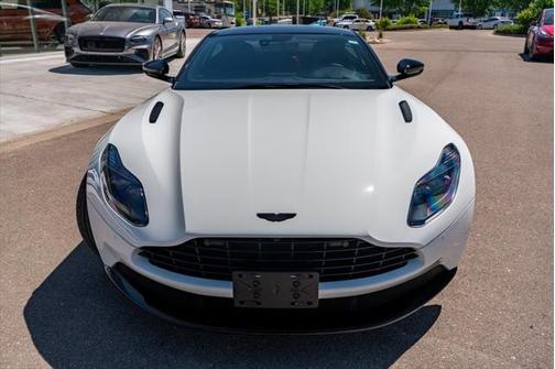 2021 Aston Martin DB11 Base