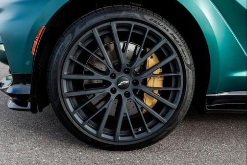 2025 Aston Martin DBX 707