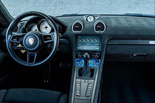 2023 Porsche 718 Cayman GT4 RS