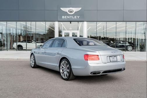 2018 Bentley Flying Spur V8