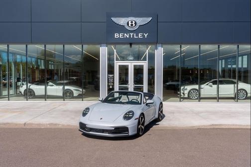 2025 Porsche 911 Carrera
