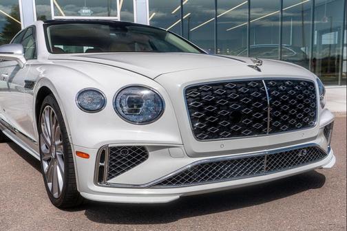 2025 Bentley Flying Spur Speed