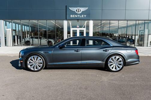 2026 Bentley Flying Spur 