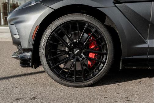 2023 Aston Martin DBX 707