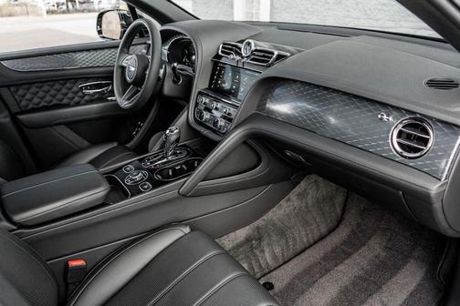 2022 Bentley Bentayga V8