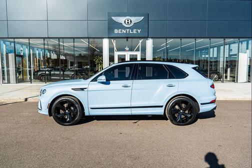 2022 Bentley Bentayga V8