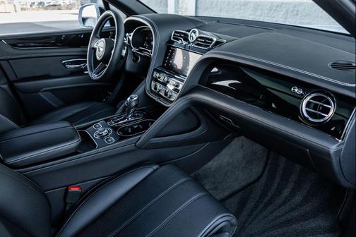2022 Bentley Bentayga V8